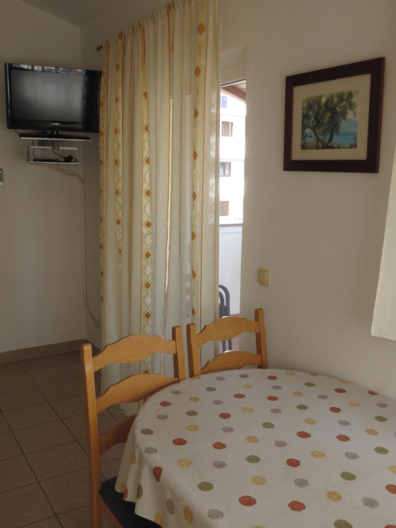Apartments Gloria Biograd Na Moru Habitación foto