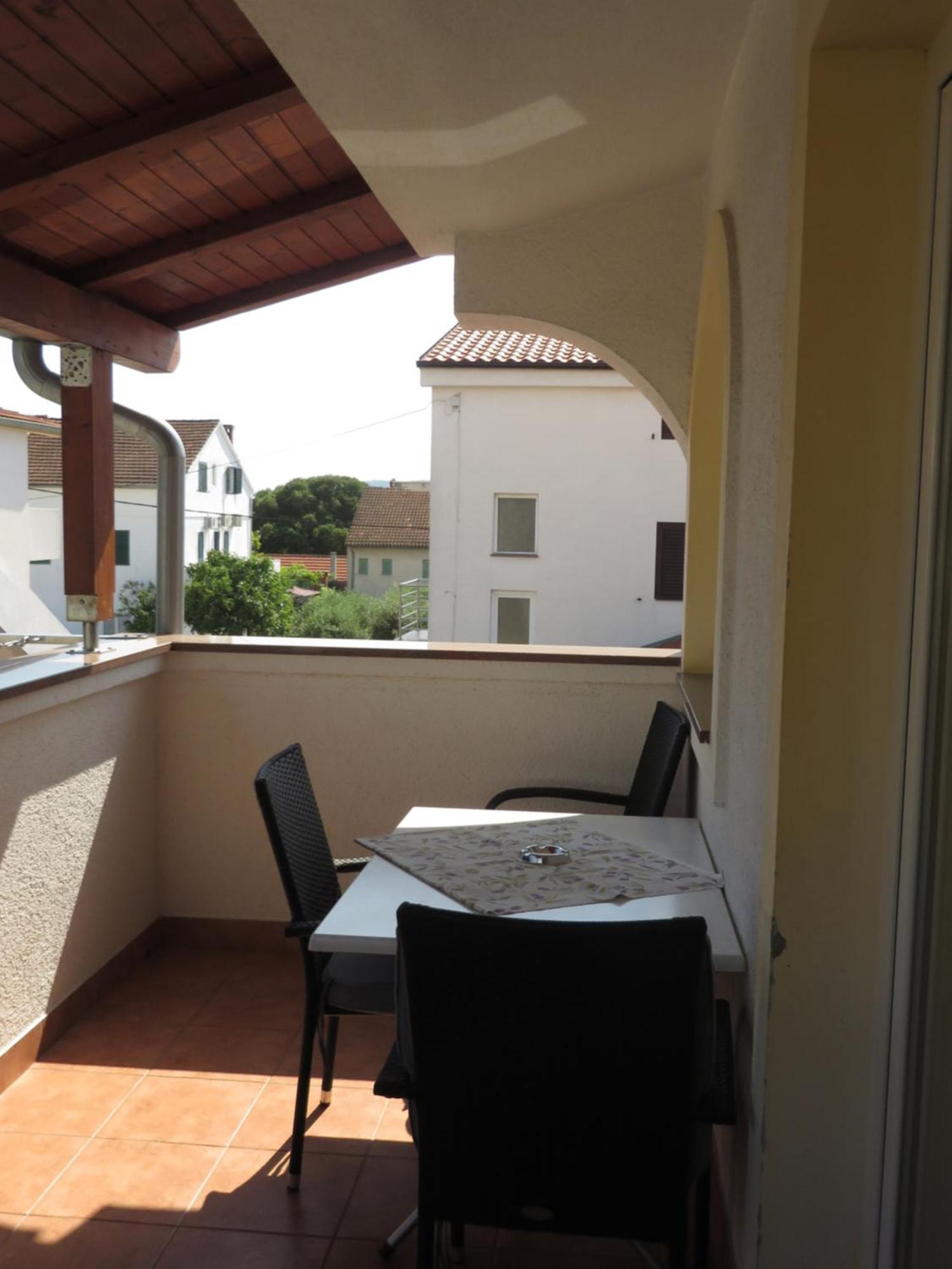 Apartments Gloria Biograd Na Moru Habitación foto